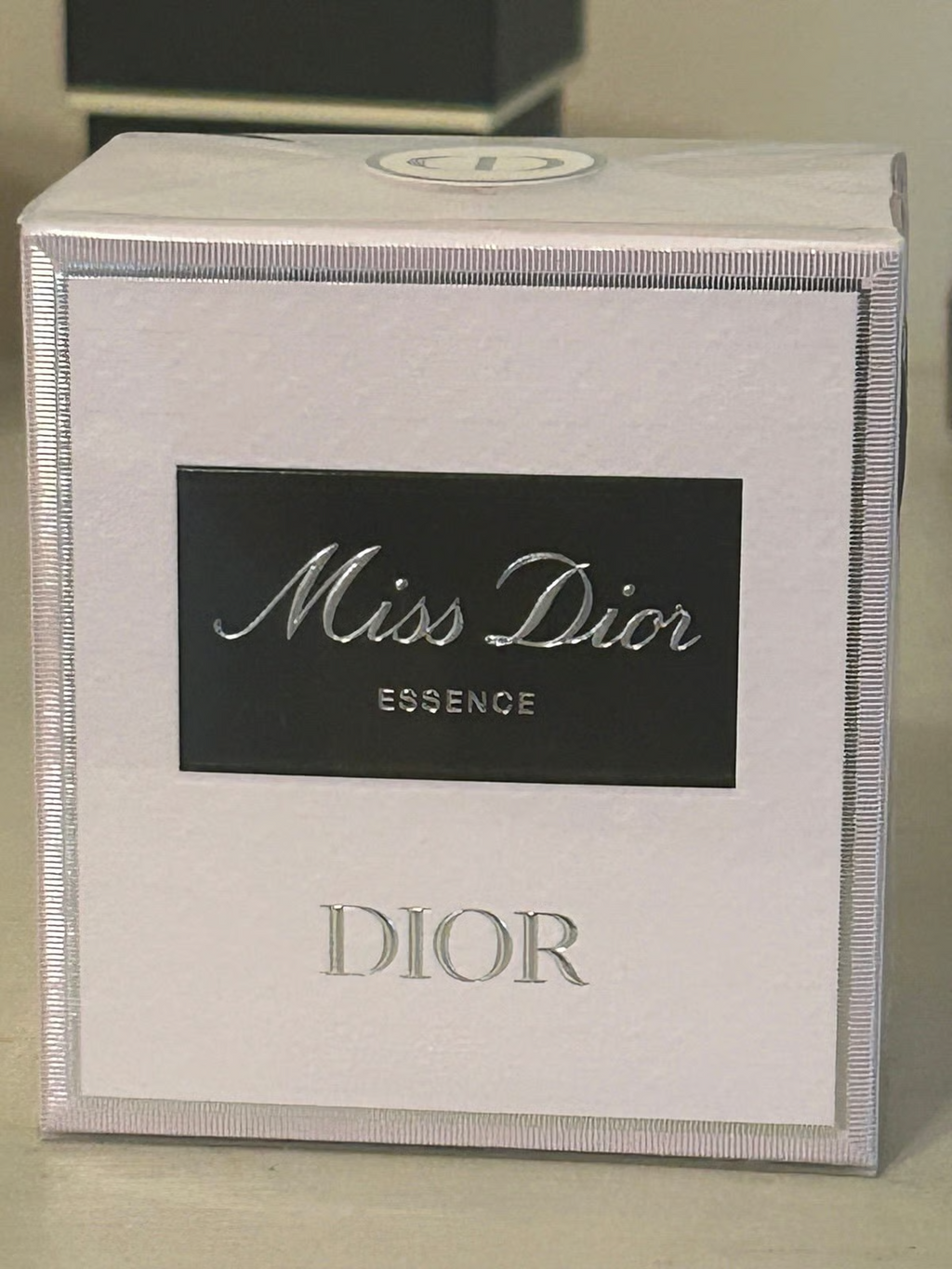 5ml: Miss Dior Essence Size: 1.2oz/35ml parfum sprayNEW